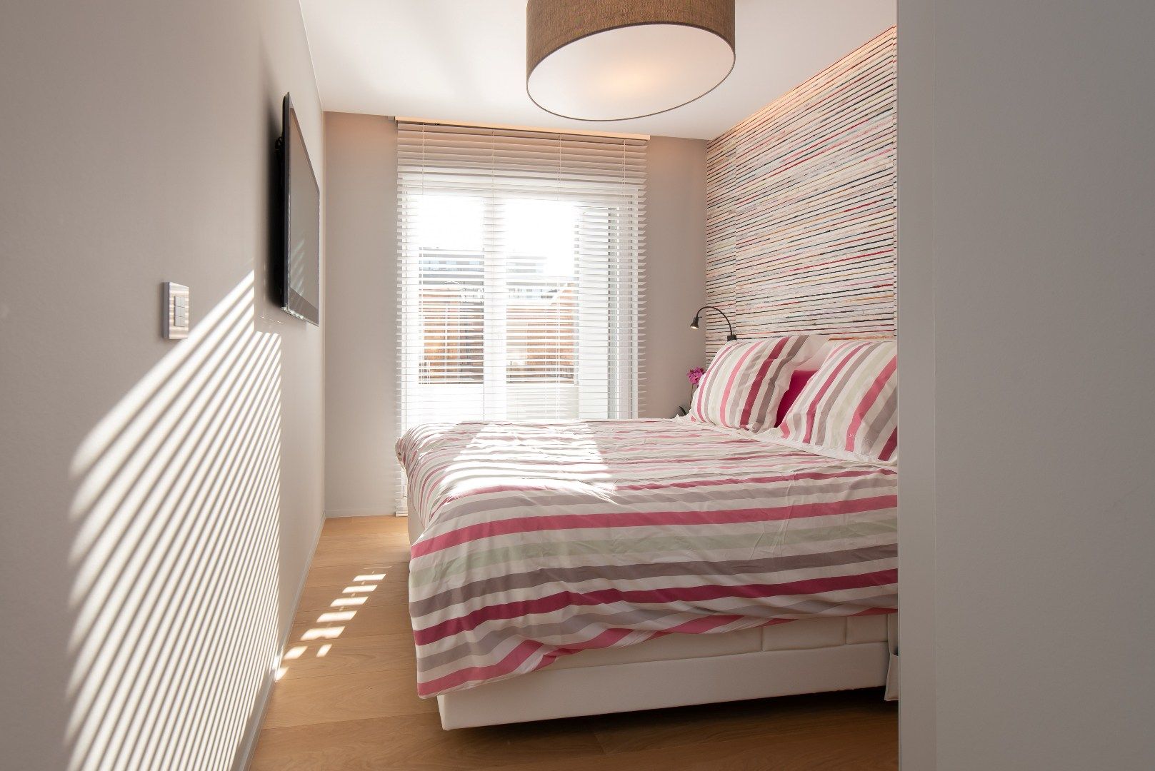 Luxe appartement met zeezicht, domotica & hoogwaardige afwerking foto 15