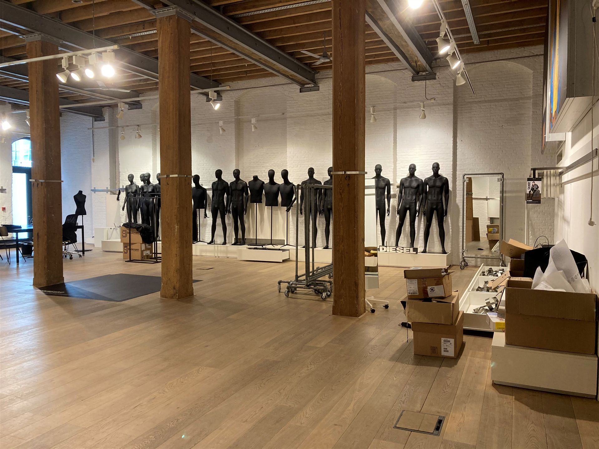 kantoor te huur foto 16