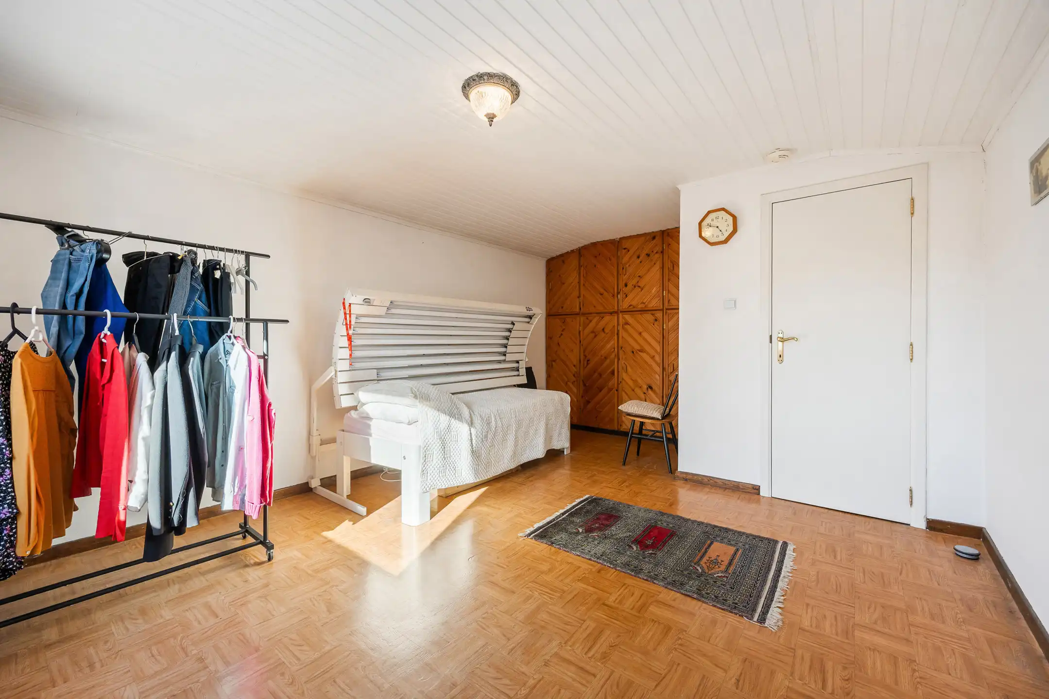 Ruime vrijstaande woning met 2 garages in Herderen foto 14