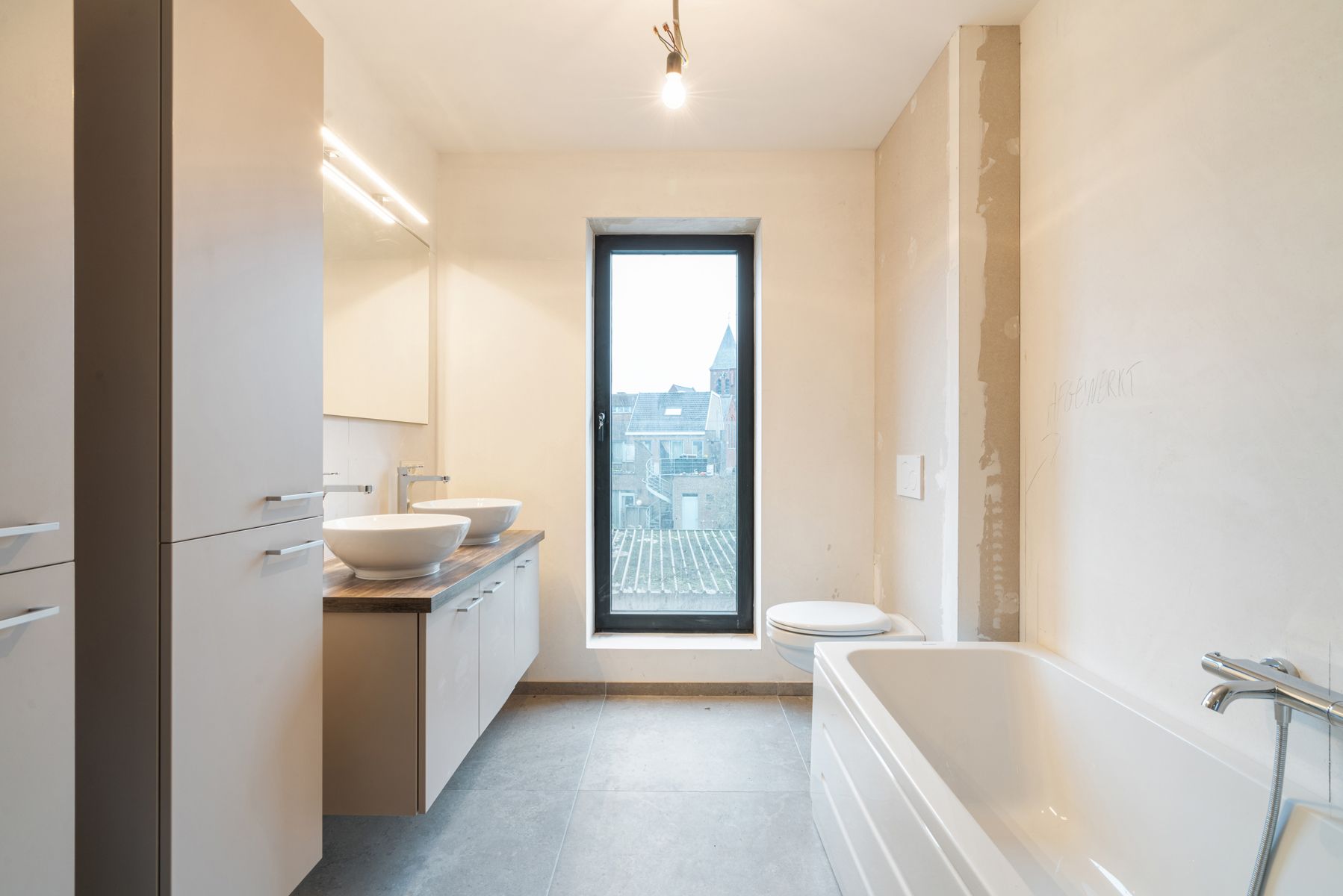 Nieuwbouwwoning te Bavegem met 186m² bewoonbaar opp foto 8