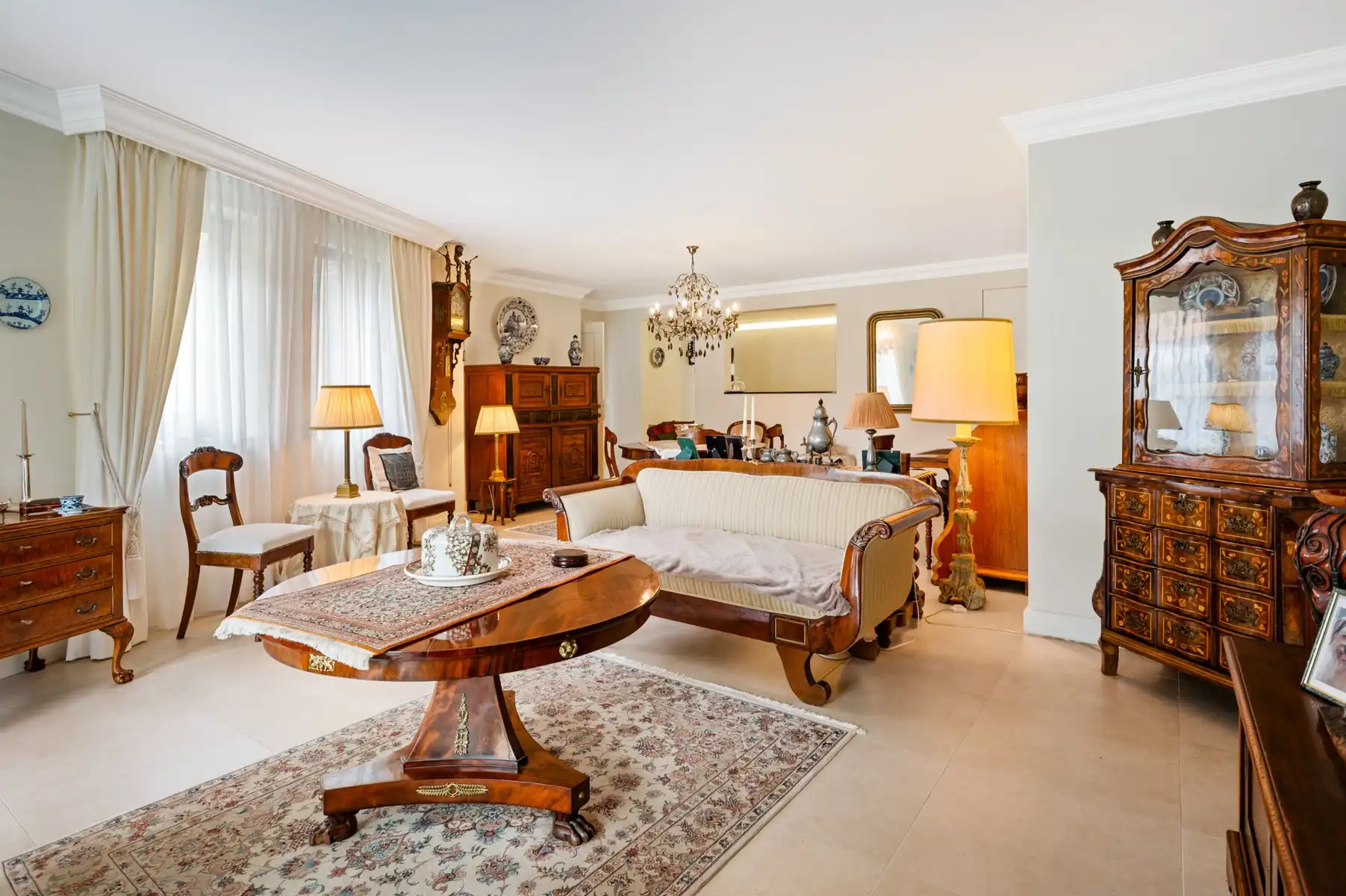 Gelijkvloers appartement met 2 slaapkamers, bureau en terras foto 5