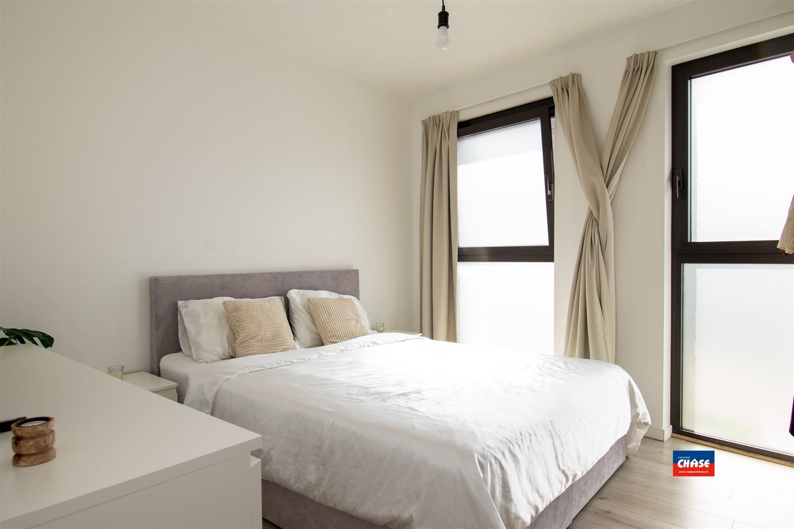 Recent gelijkvloersappartement met 2 slaapkamers foto 7