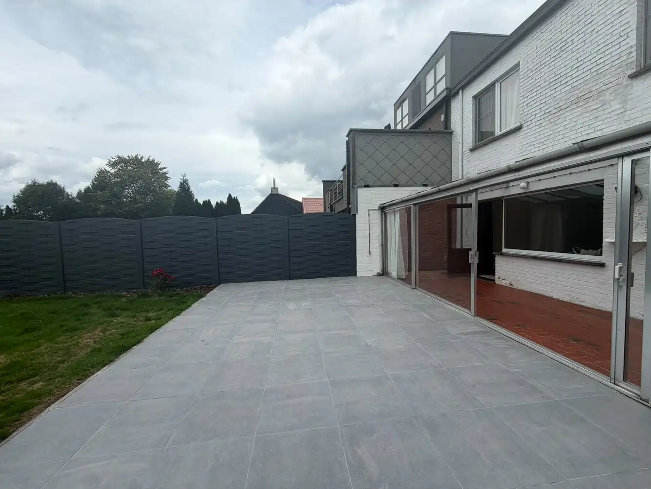 RUIME WONING 4 SLPK, GARAGE EN RUIME TUIN foto 4