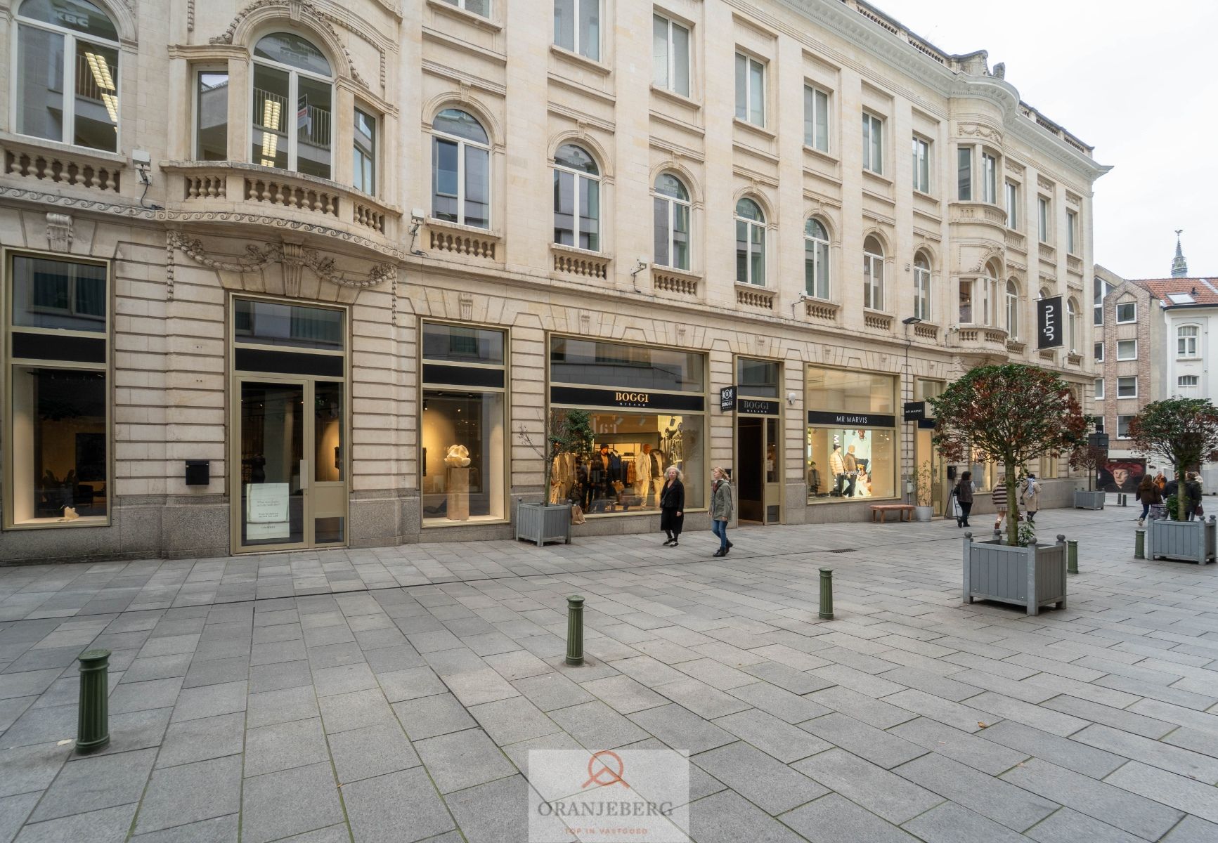 Stijlvol handelspand te huur omgeving Kouter foto 5