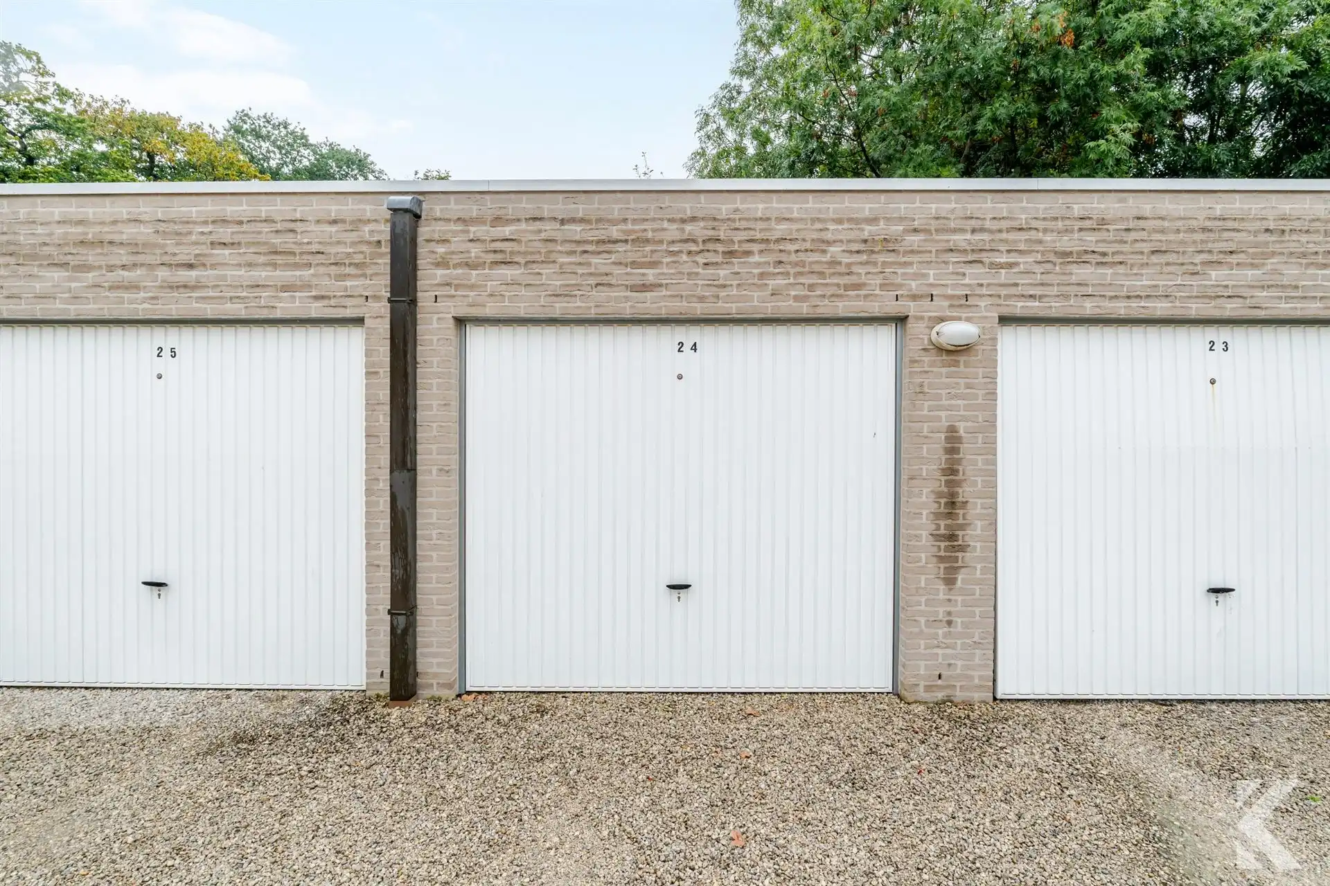 Lichtrijke duplex, 2 slpk., prachtige keuken & badkamer foto 14