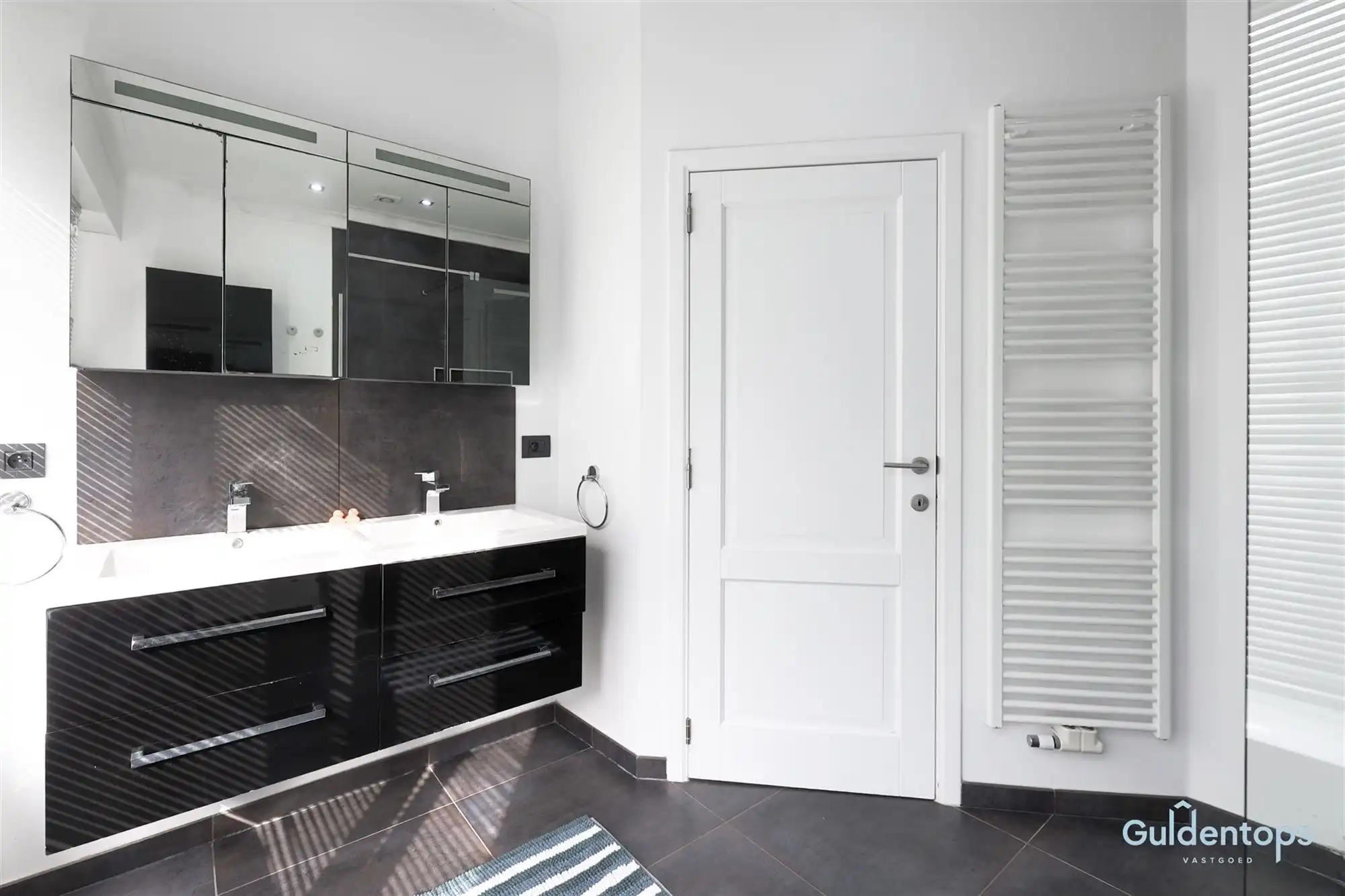 Knappe ruime woning op absolute toplocatie foto 22