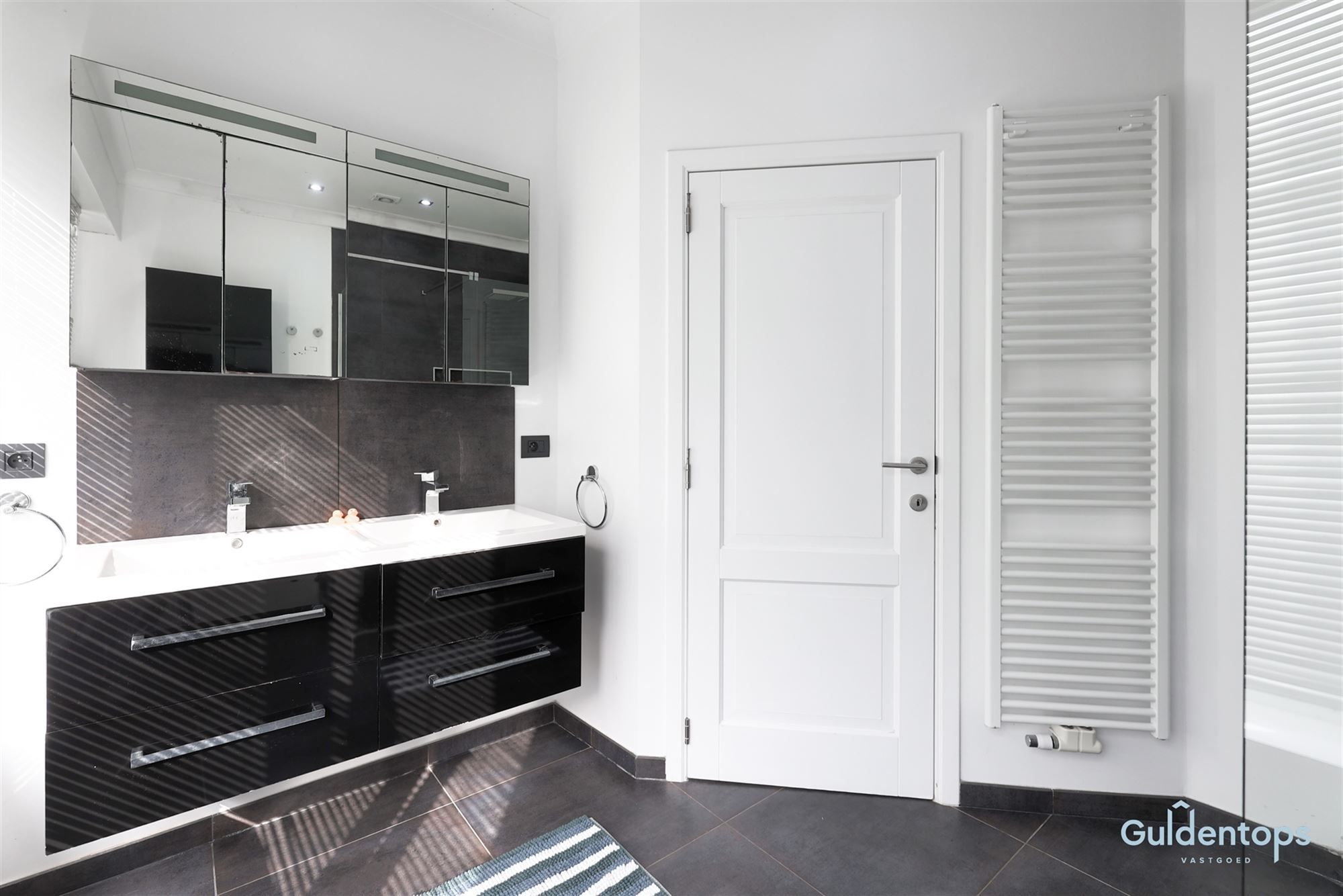 Knappe ruime woning op absolute toplocatie foto 22