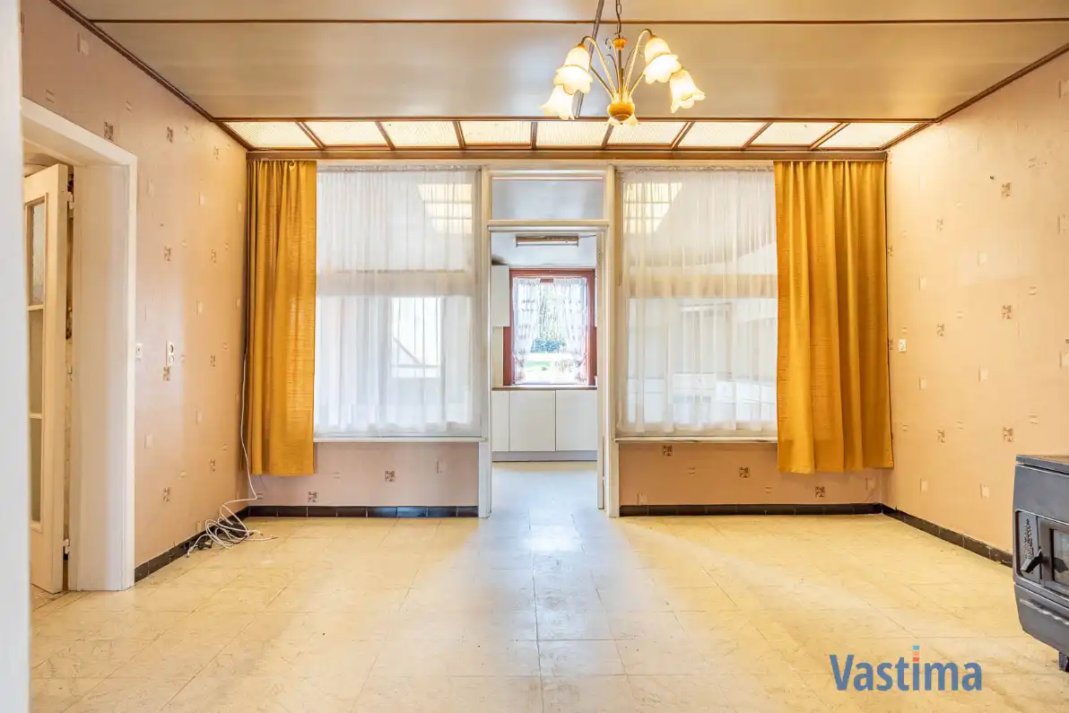 Te renoveren woning met 3 slaapkamers en tuin foto 5