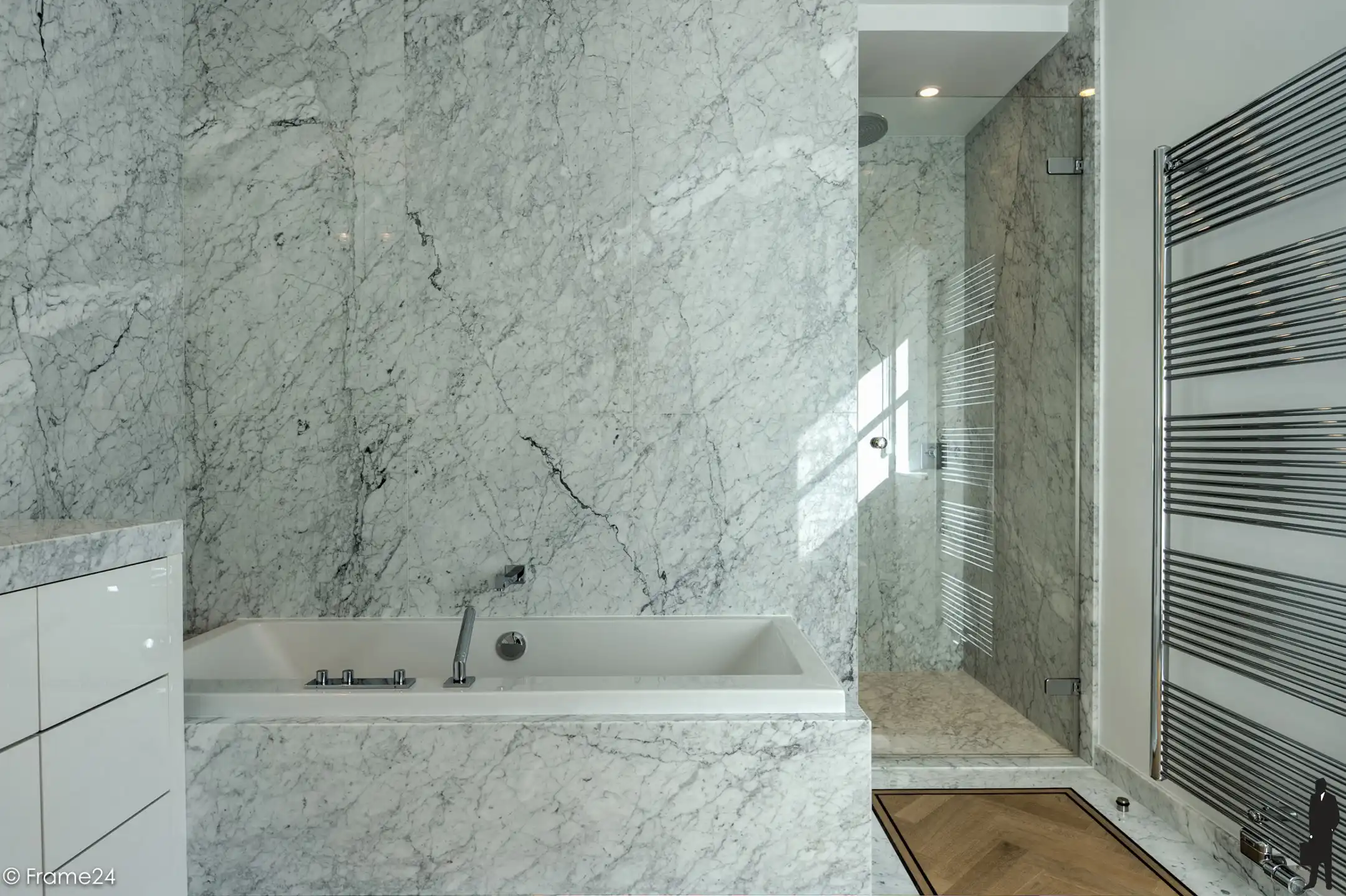 Prachtige villa + riant poolhouse op ca. 3.608m² foto 11