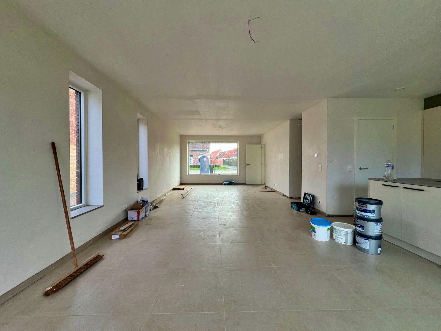 Nieuwbouw • Halfopen • Ruime woning • 4 slaapkamers • Tuin • Energiezuinig foto 2