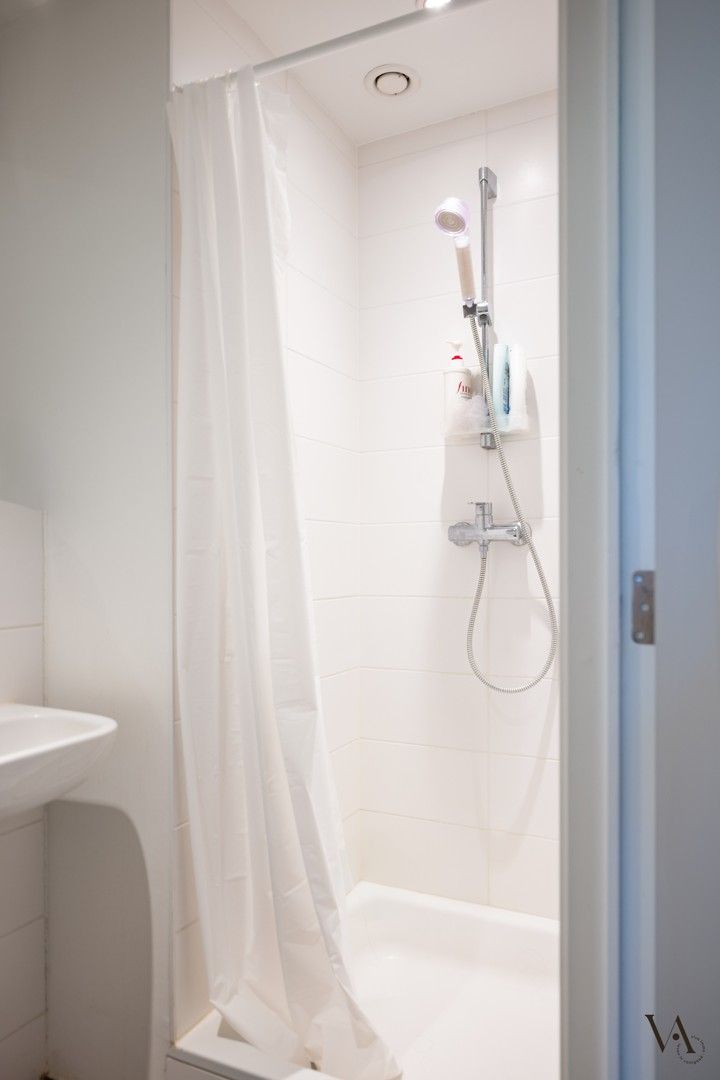 Zorgeloze studentenkamers met eigen sanitair in Residentie Waterview Leuven foto 5