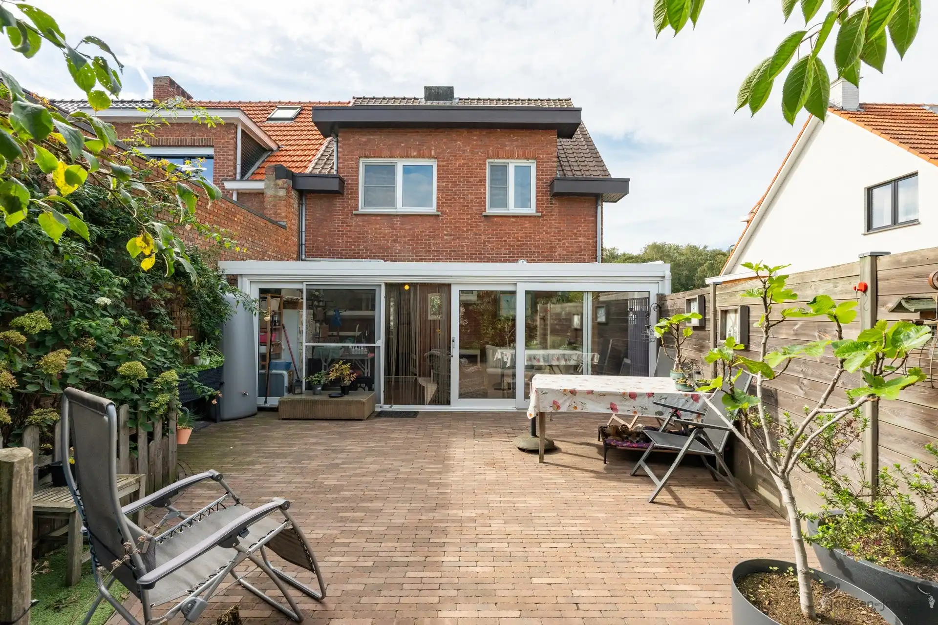 Gerenoveerde HOB met 3 à 4 slpk's, prachtige tuin en magazijn in Kapellen foto 17