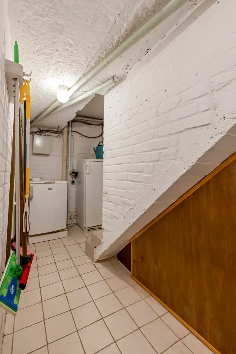 Eengezinswoning met 4 slaapkamers, 2 badkamers en tuin foto 23