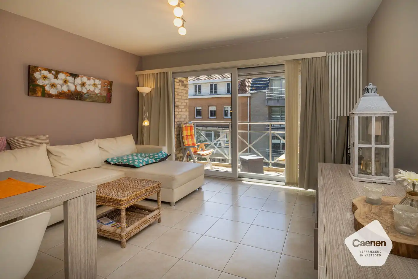 Instapklaar appartement in hartje Westende foto 2