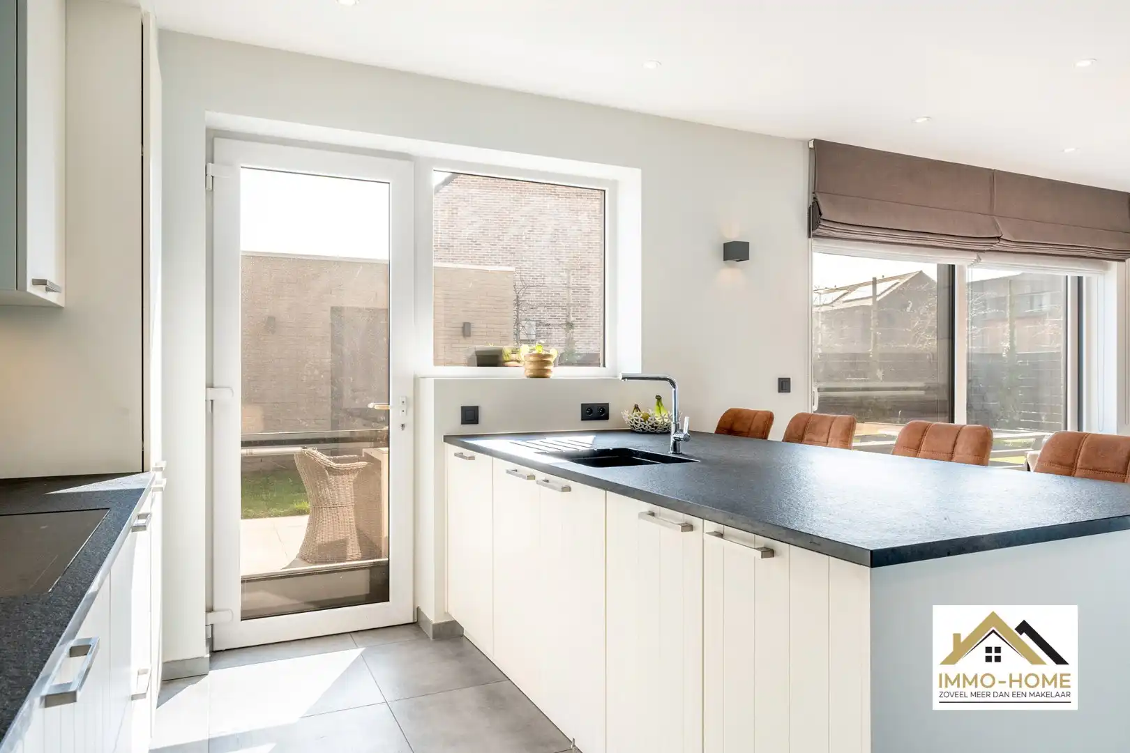 Prachtige ruime HOB in een woonwijk!  foto 8