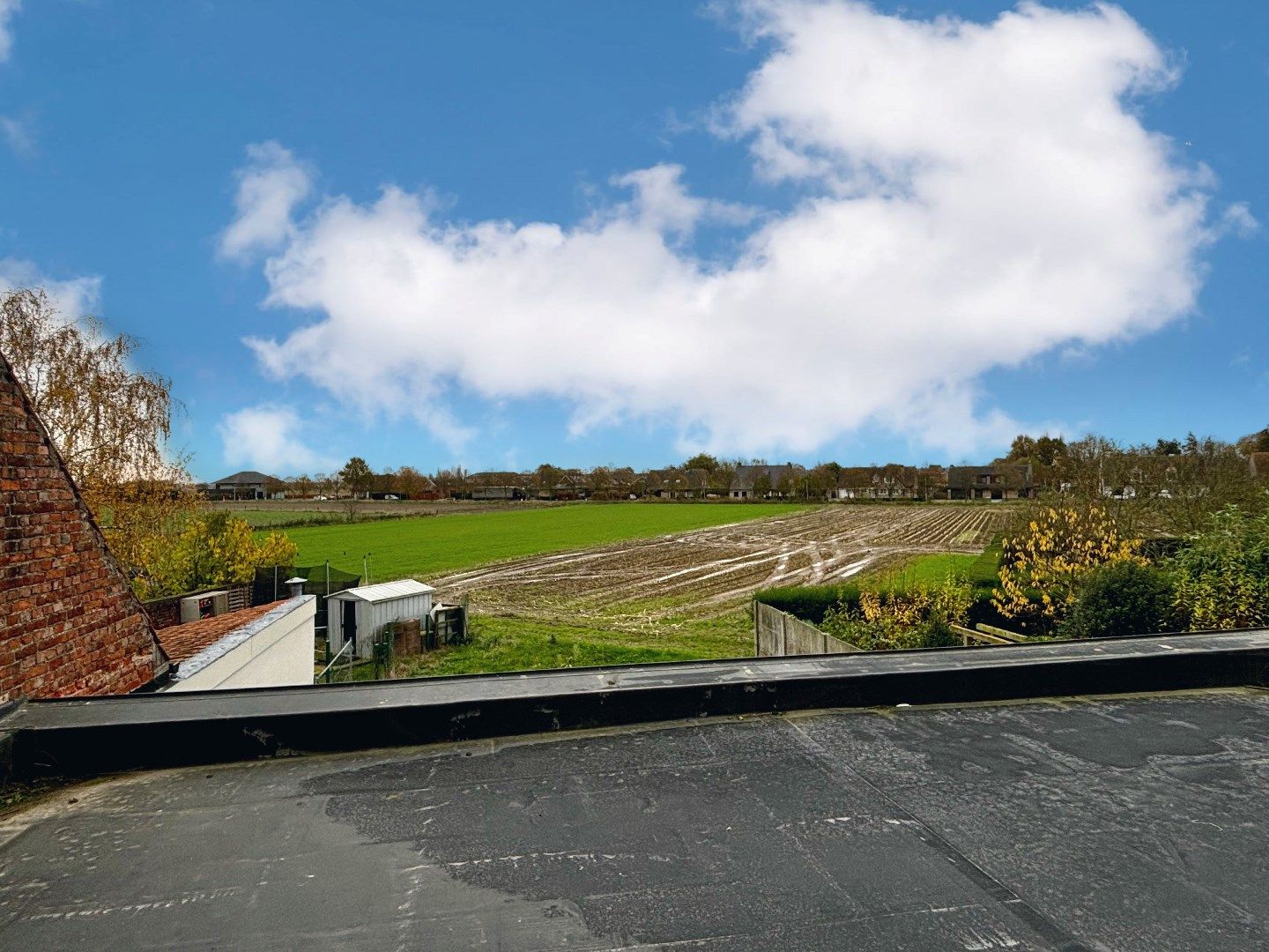 INSTAPKLARE ENERGIEZUINIGE WONING MET 3 SLPKS EN TUIN foto 14