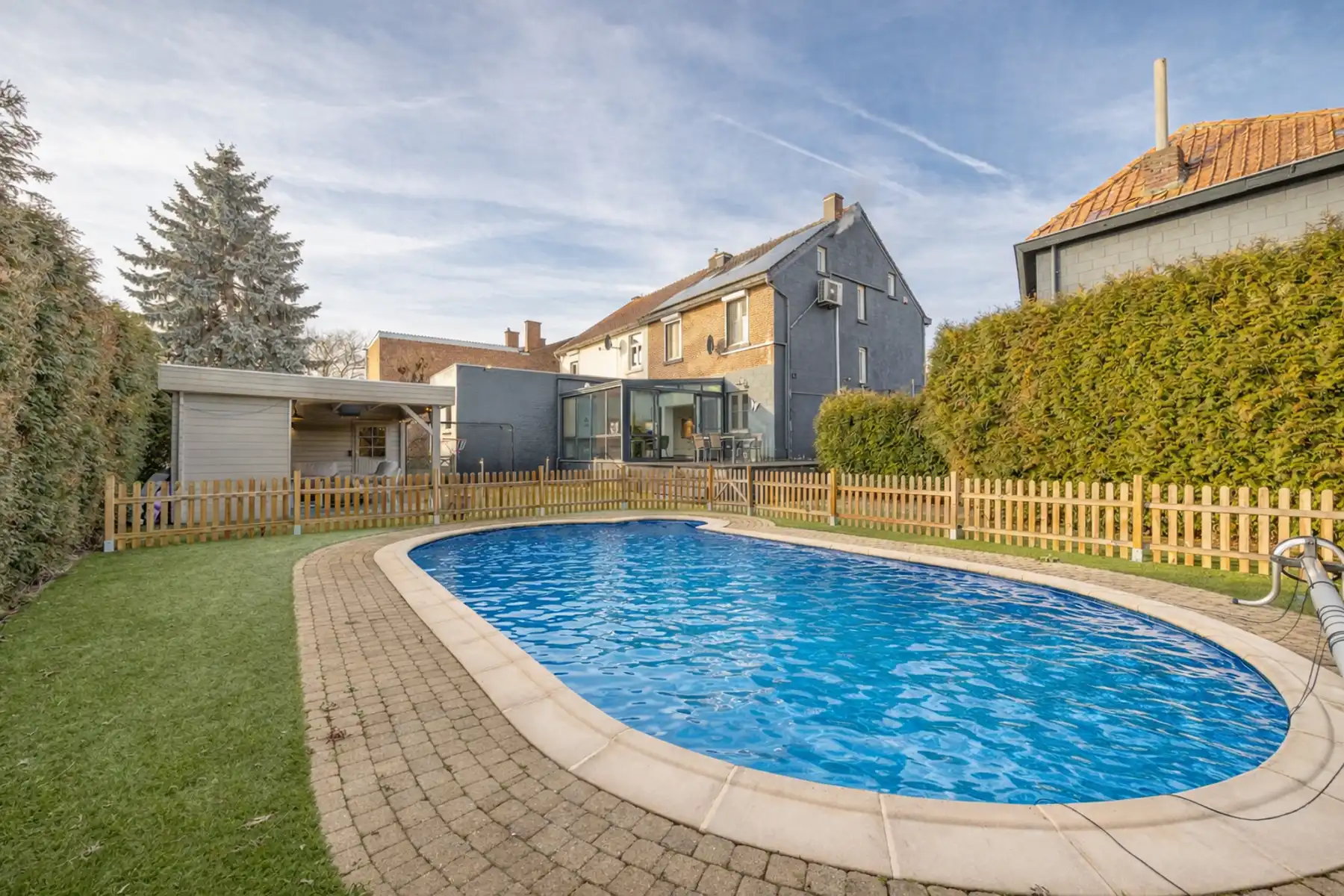 Huis te koop foto 24