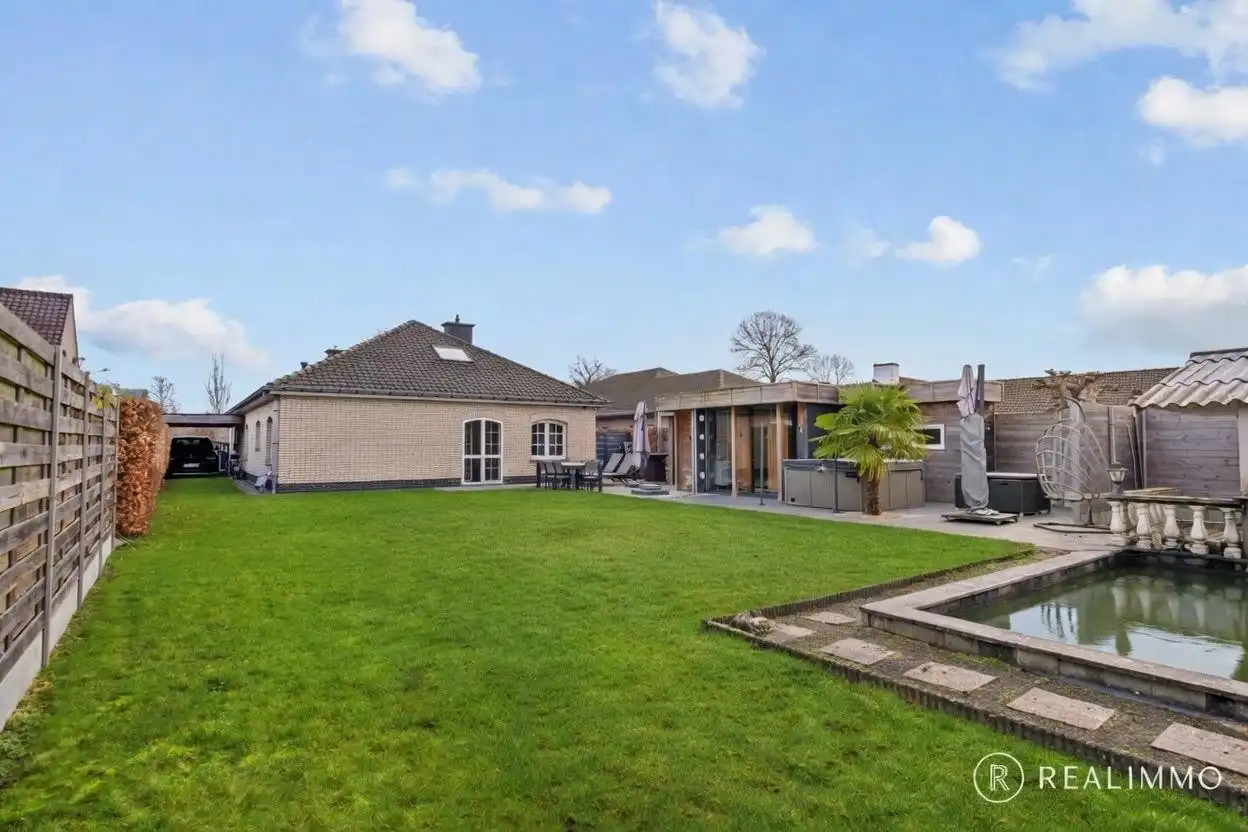 Pure luxe en ruimte op topligging in Waregem foto 28