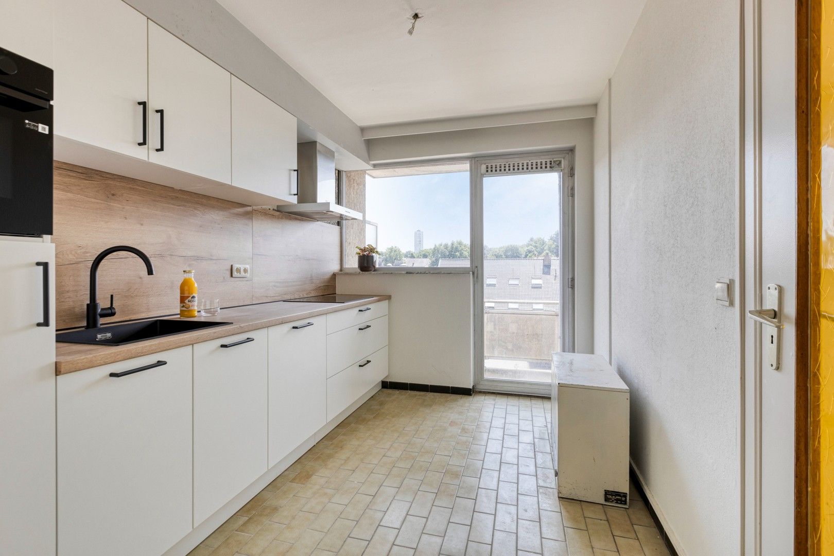 Dieplaan   43  Bus  54   3600  Genk foto 11