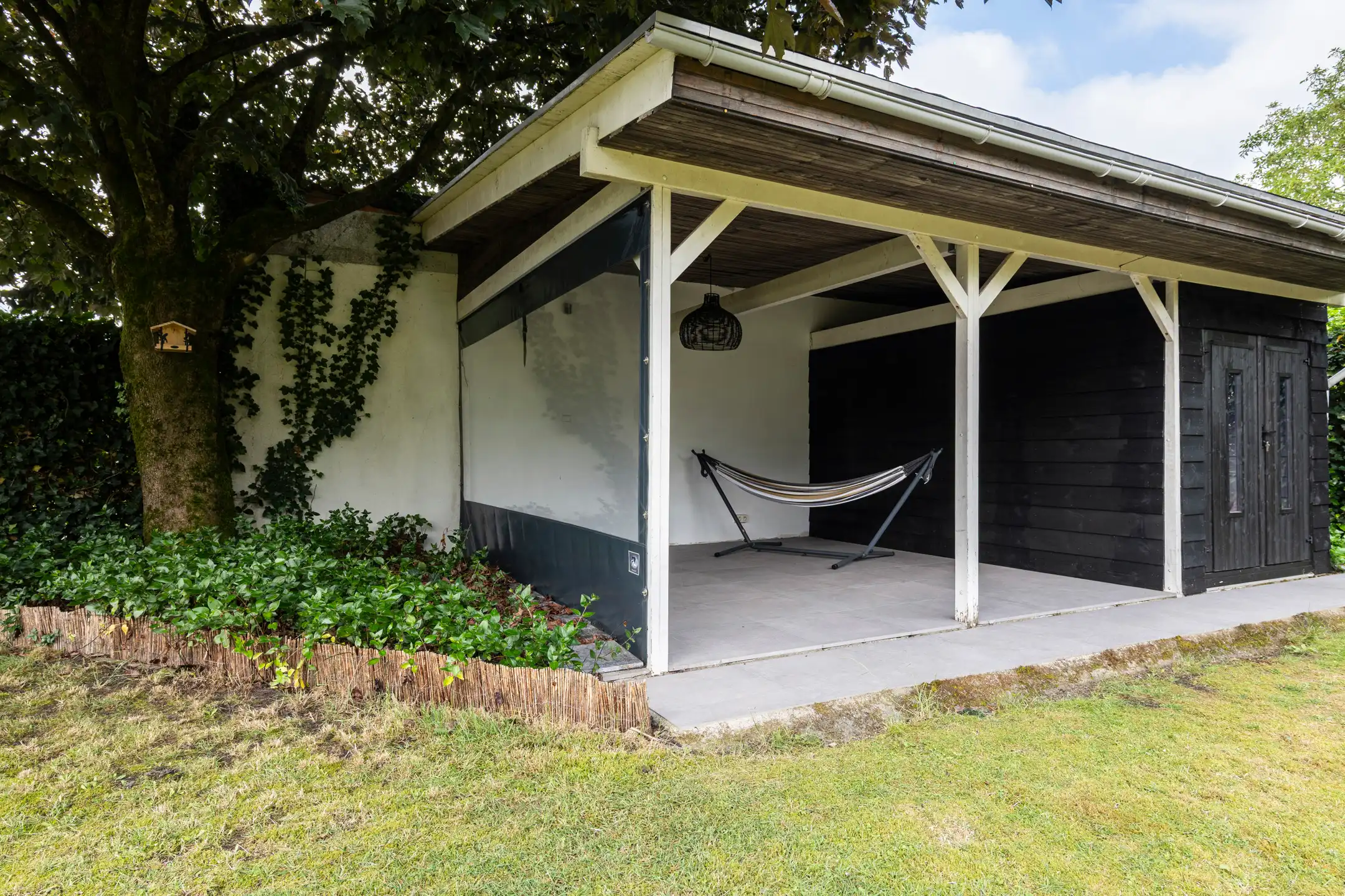 luxe afgewerkte vrijstaande woning op 842 m² in Poppel. foto 26