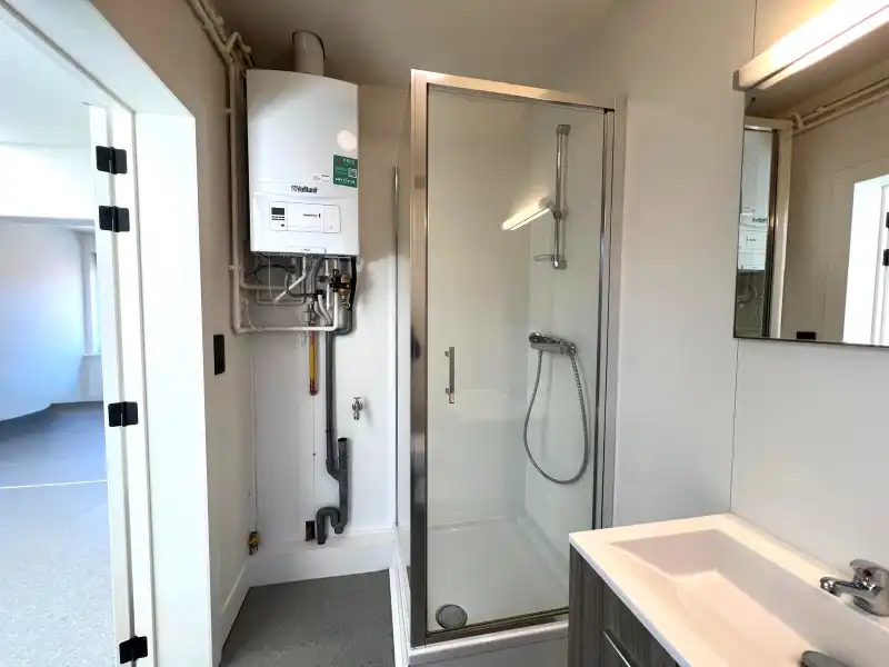 AANGENAAM GERENOVEERD APPARTEMENT MET 1 SLAAPKAMER foto 7