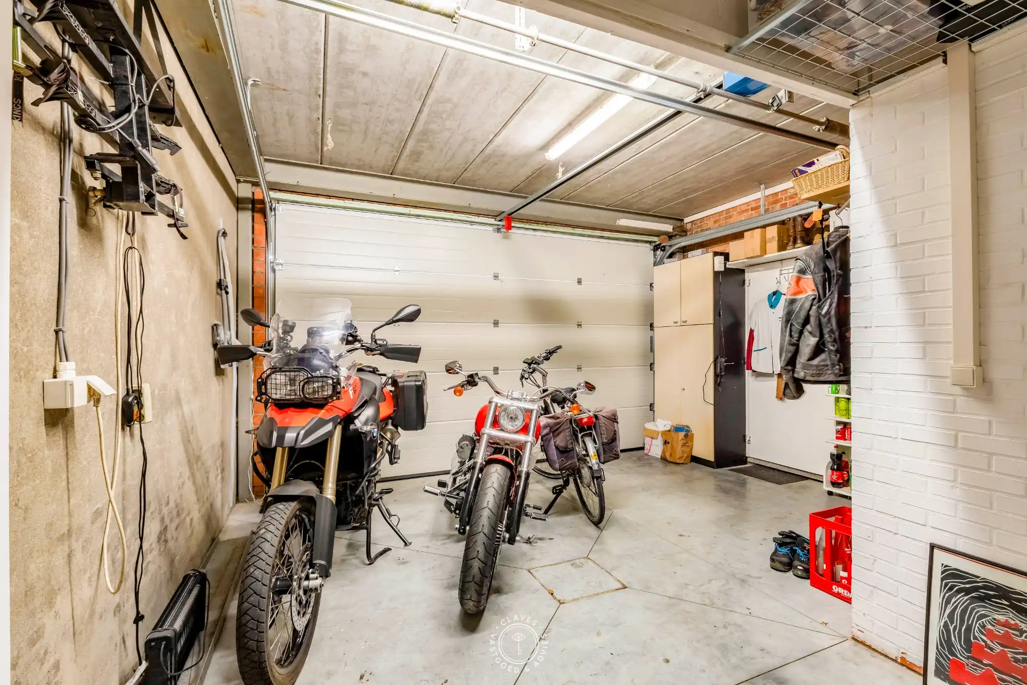 Ruime gezinswoning met 4 slaapkamers, magazijn en zicht op het groen foto 7