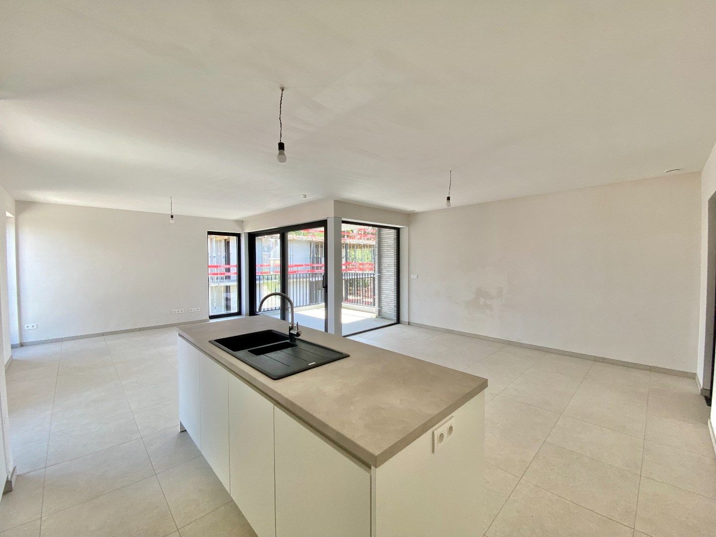 LUXE NIEUWBOUWAPPARTEMENT MET 2 SLPKS EN RUIM TERRAS foto 8