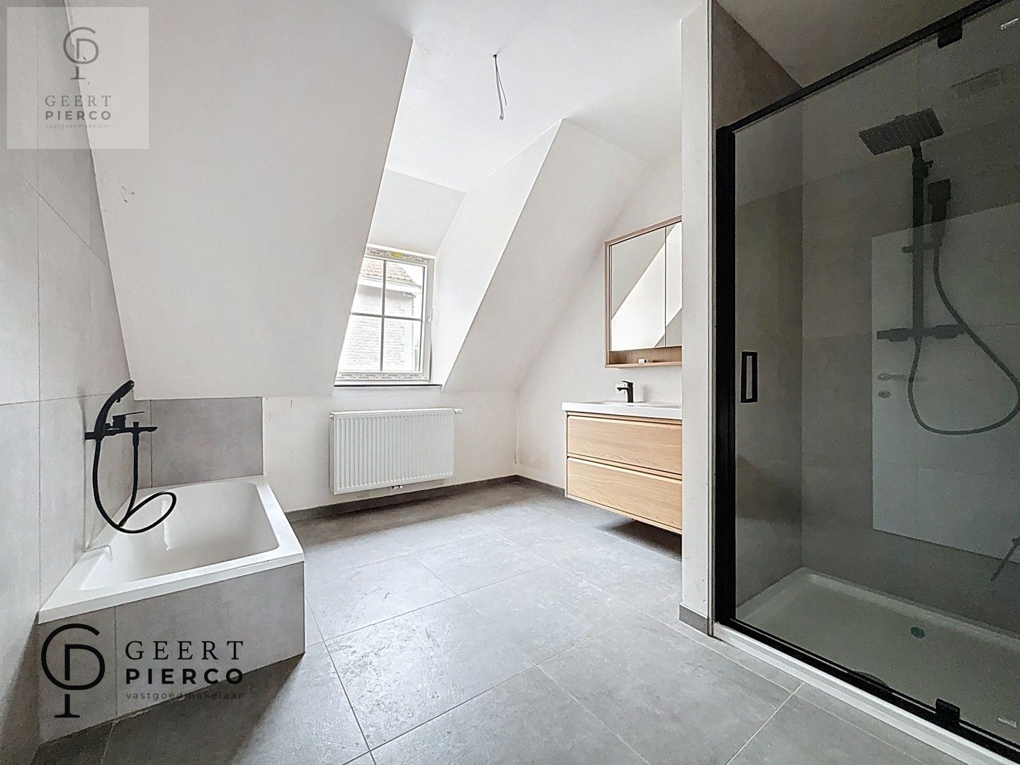 Knappe nieuwbouwwoning te Waasmont foto 3