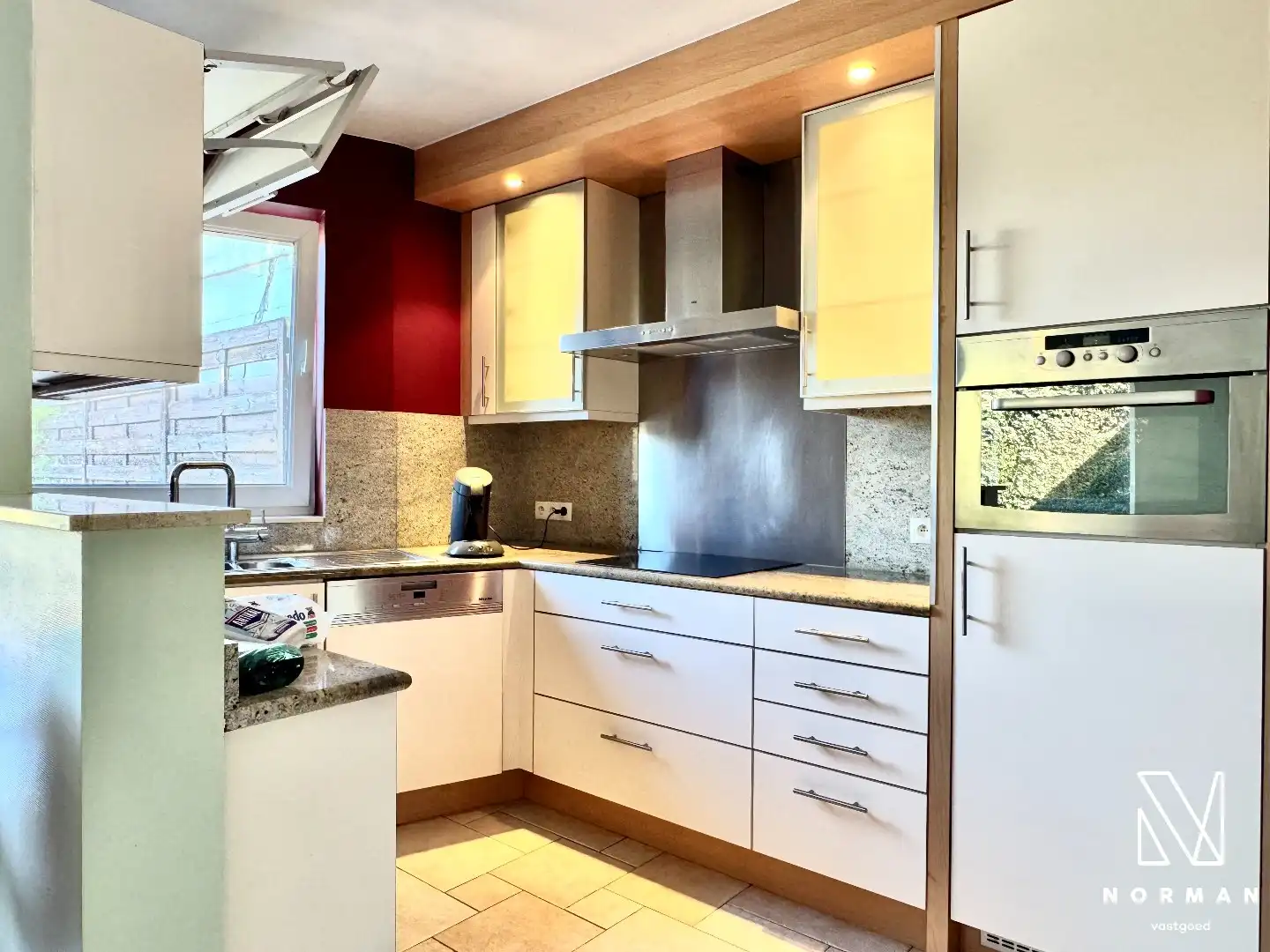 Gelijkvloers 2-slaapkamer appartement met tuin en garage te koop in Leupegem! foto 20