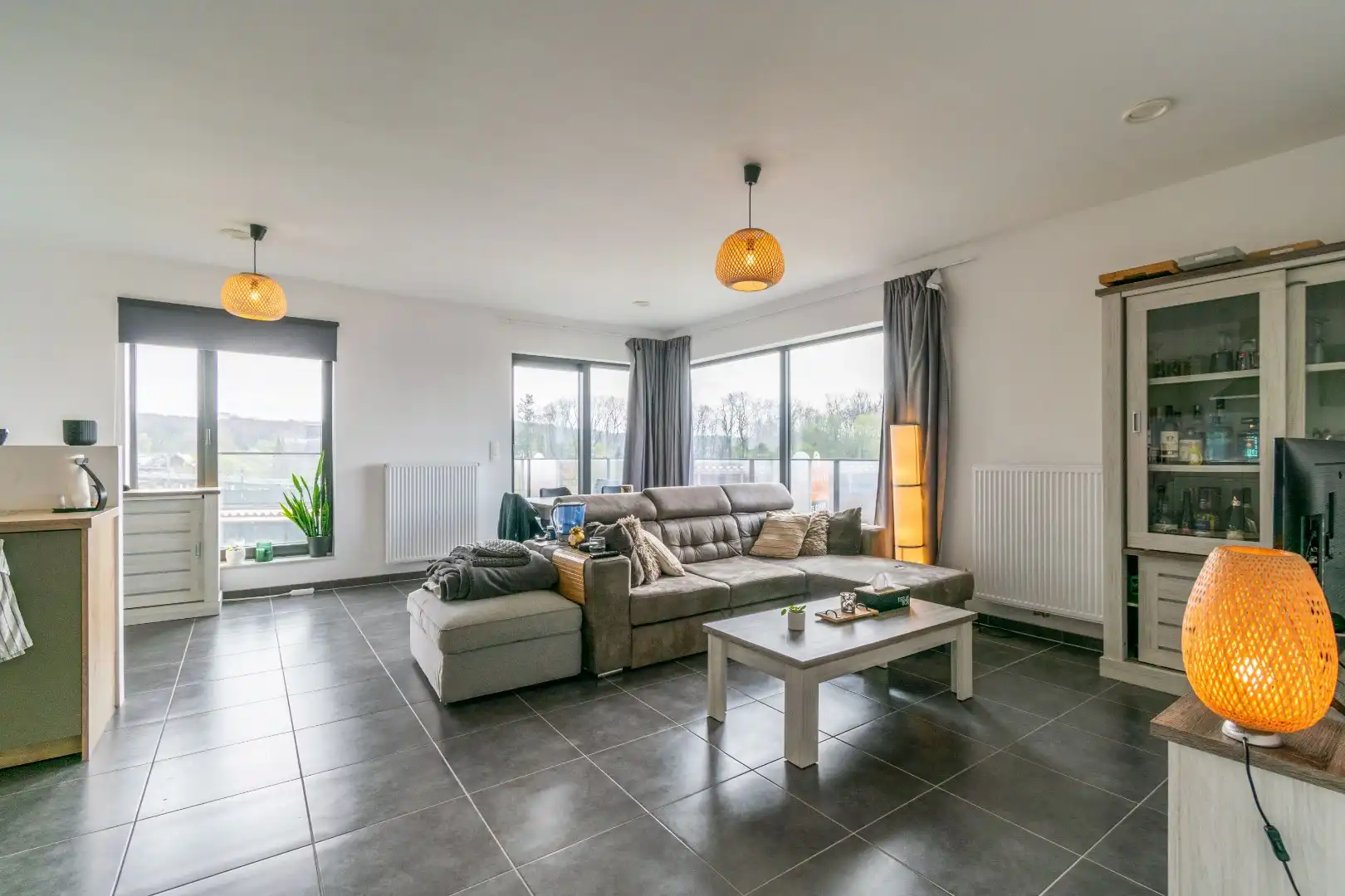 Een recent en zongericht appartement te Halle! foto 5