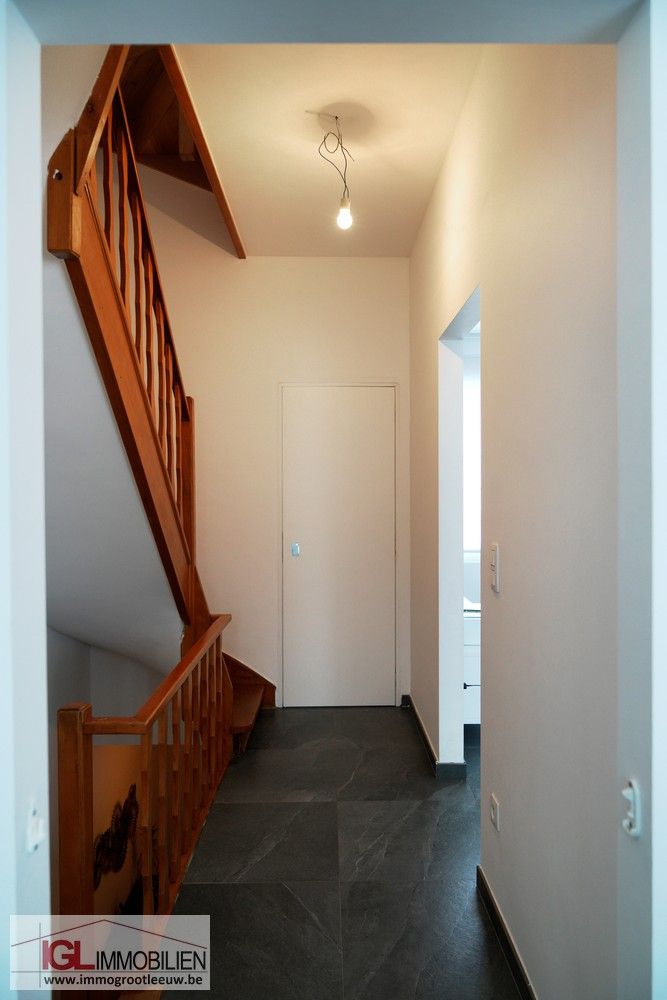 Gerenoveerde woning in Ruisbroek foto 8