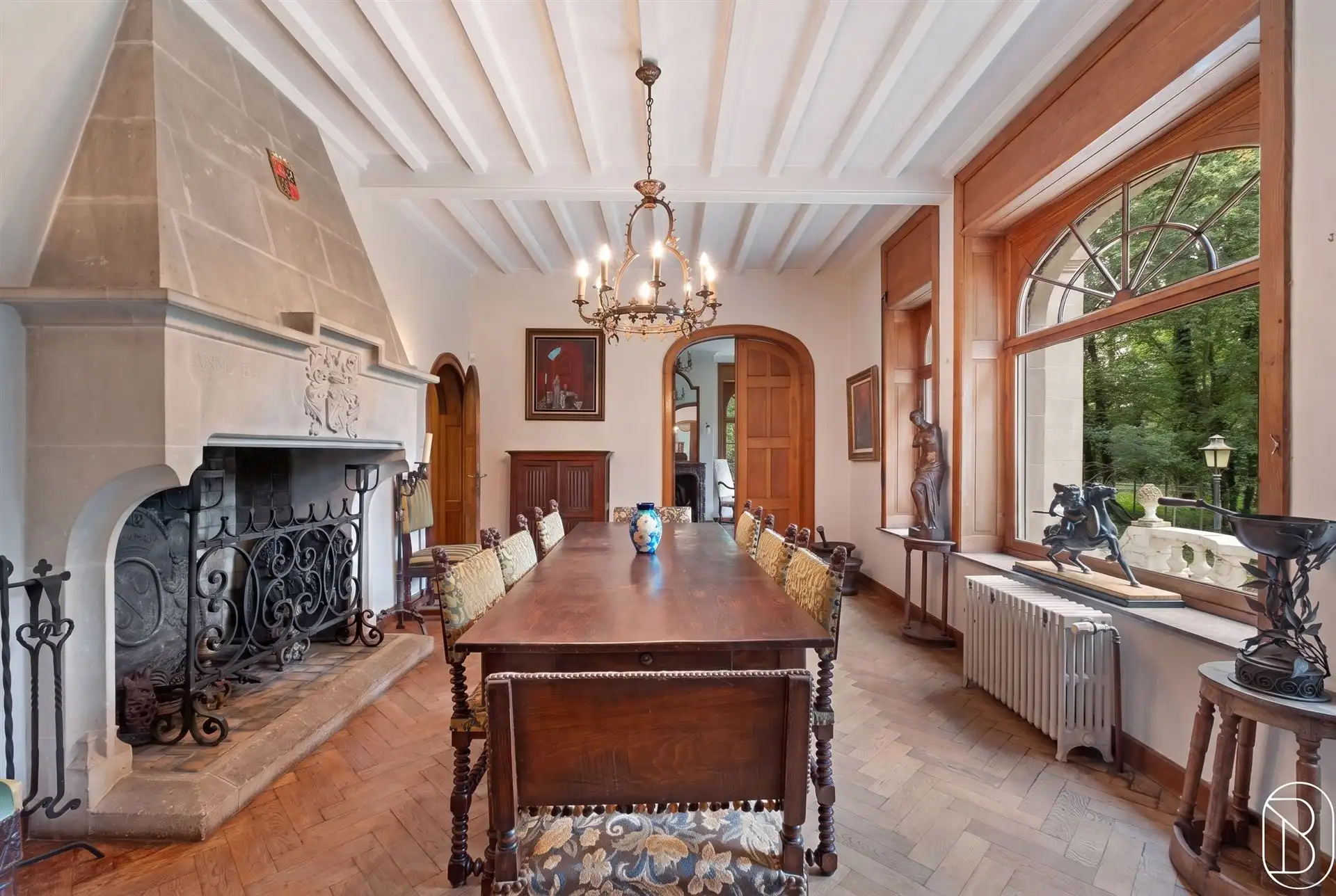 Prachtig kasteel met koetshuis op meer dan 8,7 hectare! foto 9