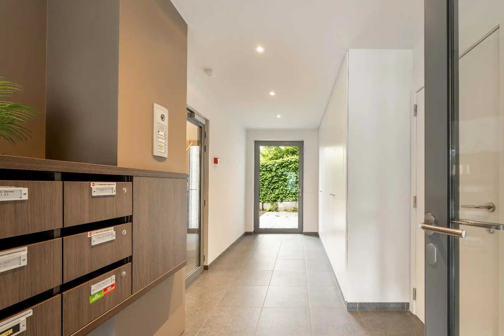PERFECT INSTAPKLAAR KWALITATIEF APPARTEMENT IN HARTJE PITTEM foto 14