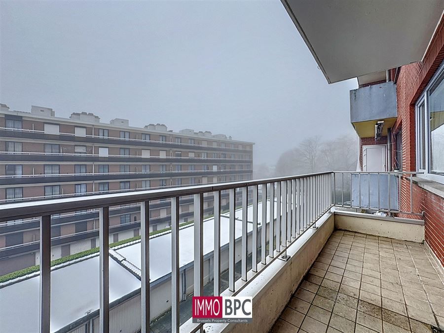 Volledig gereonveerd Appartement met 2 slk. foto 30