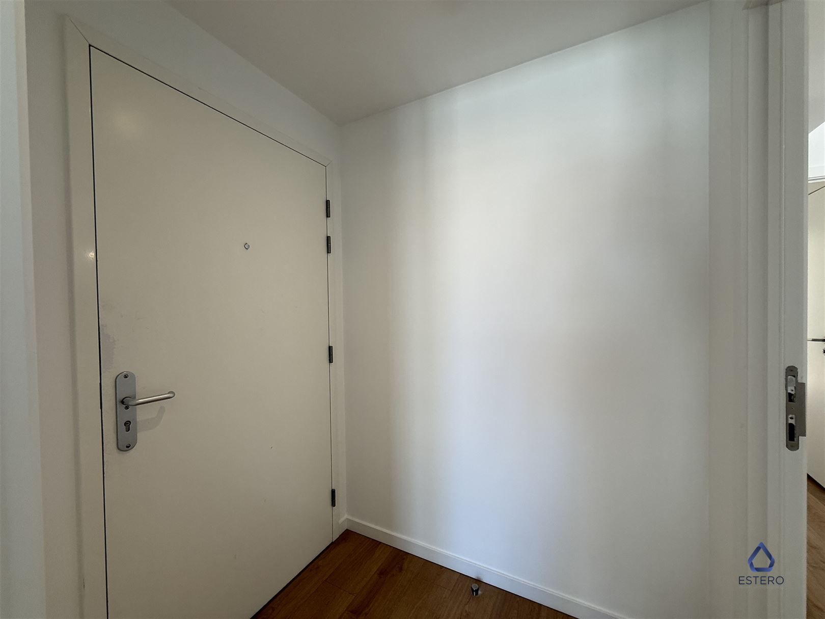 2-slaapkamerappartement met terras te Brussel  foto 3