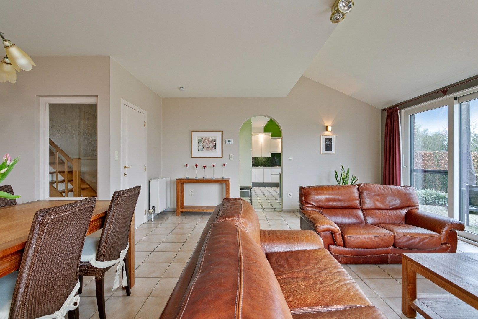 Villa met 4 slaapkamers en ruime tuin in Tienen! - bewoonbare opp. 246m² -  EPC 197 kWh/m² foto 7