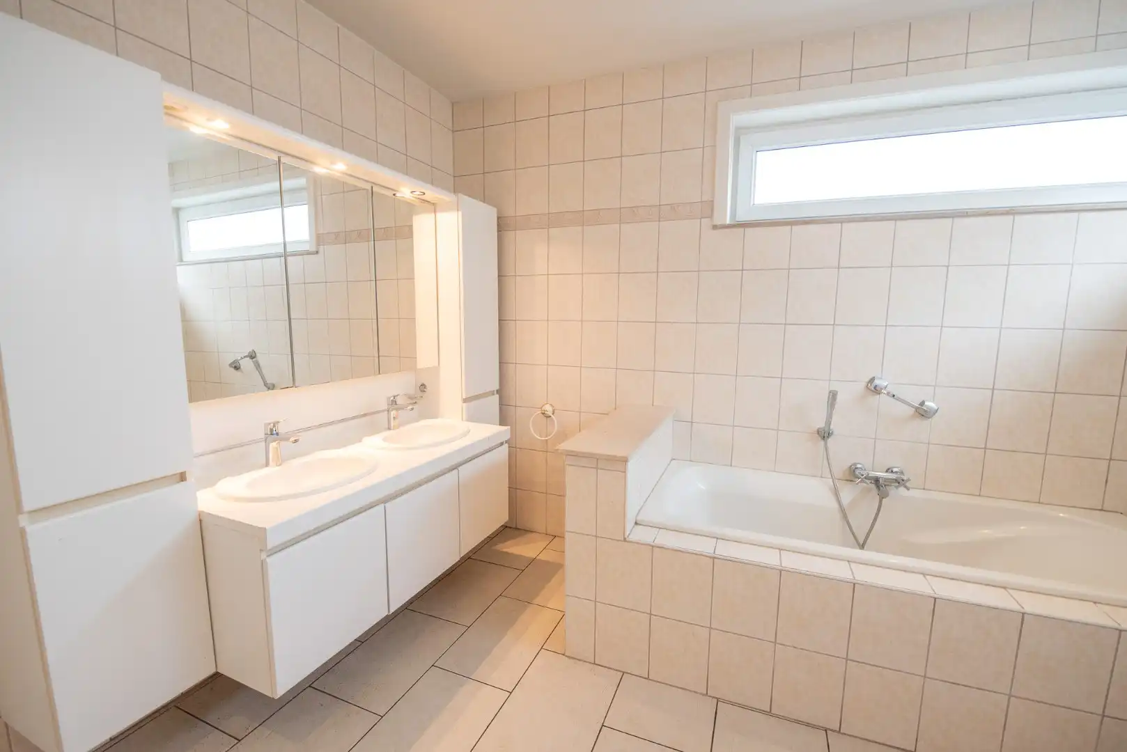 Te Koop: Ruime instapklare gezinswoning met 3 slaapkamers en EPC B foto 10