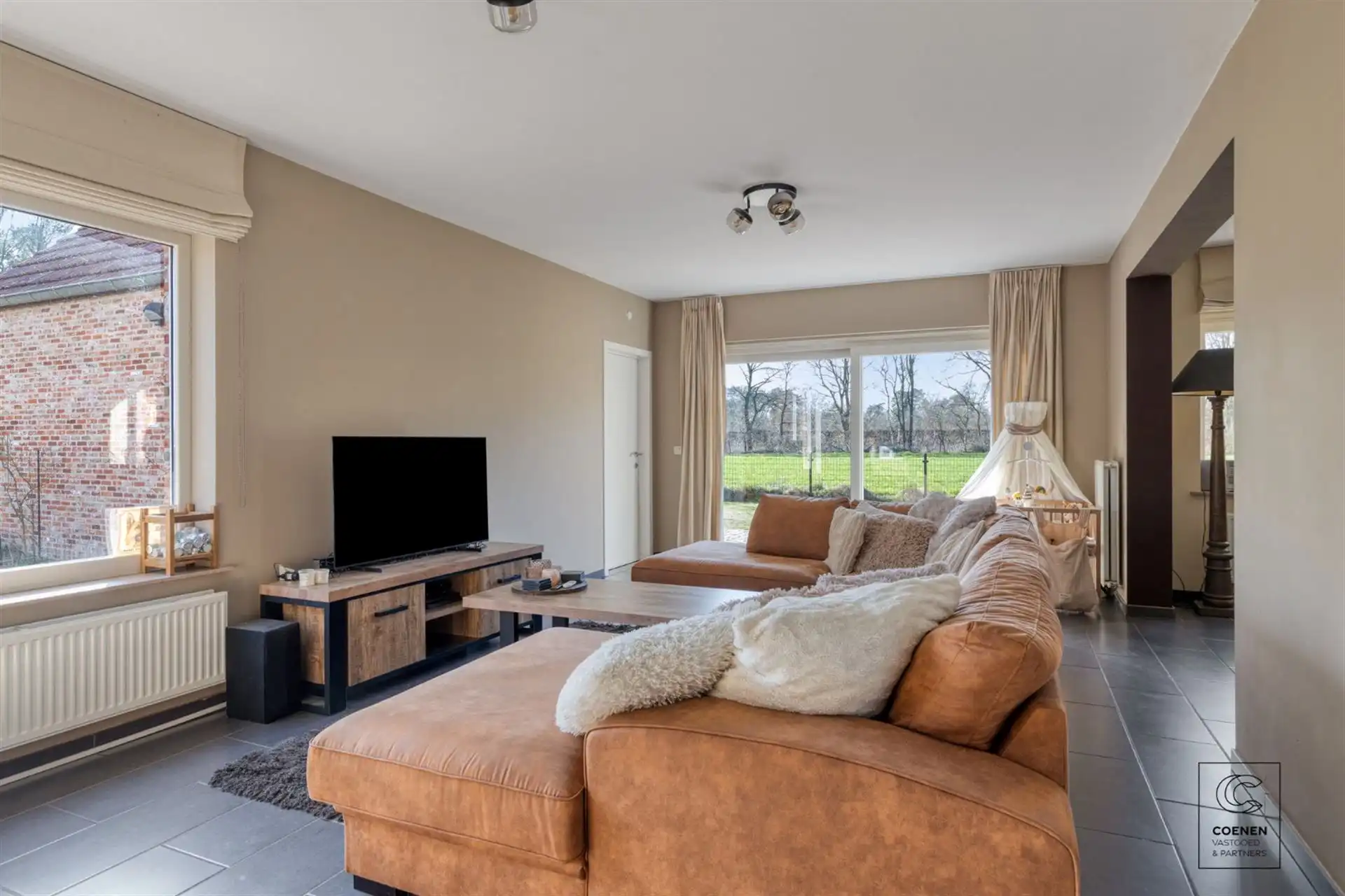 Instapklare woning van 195m² met 3 slpk en prachtige ligging! foto 7