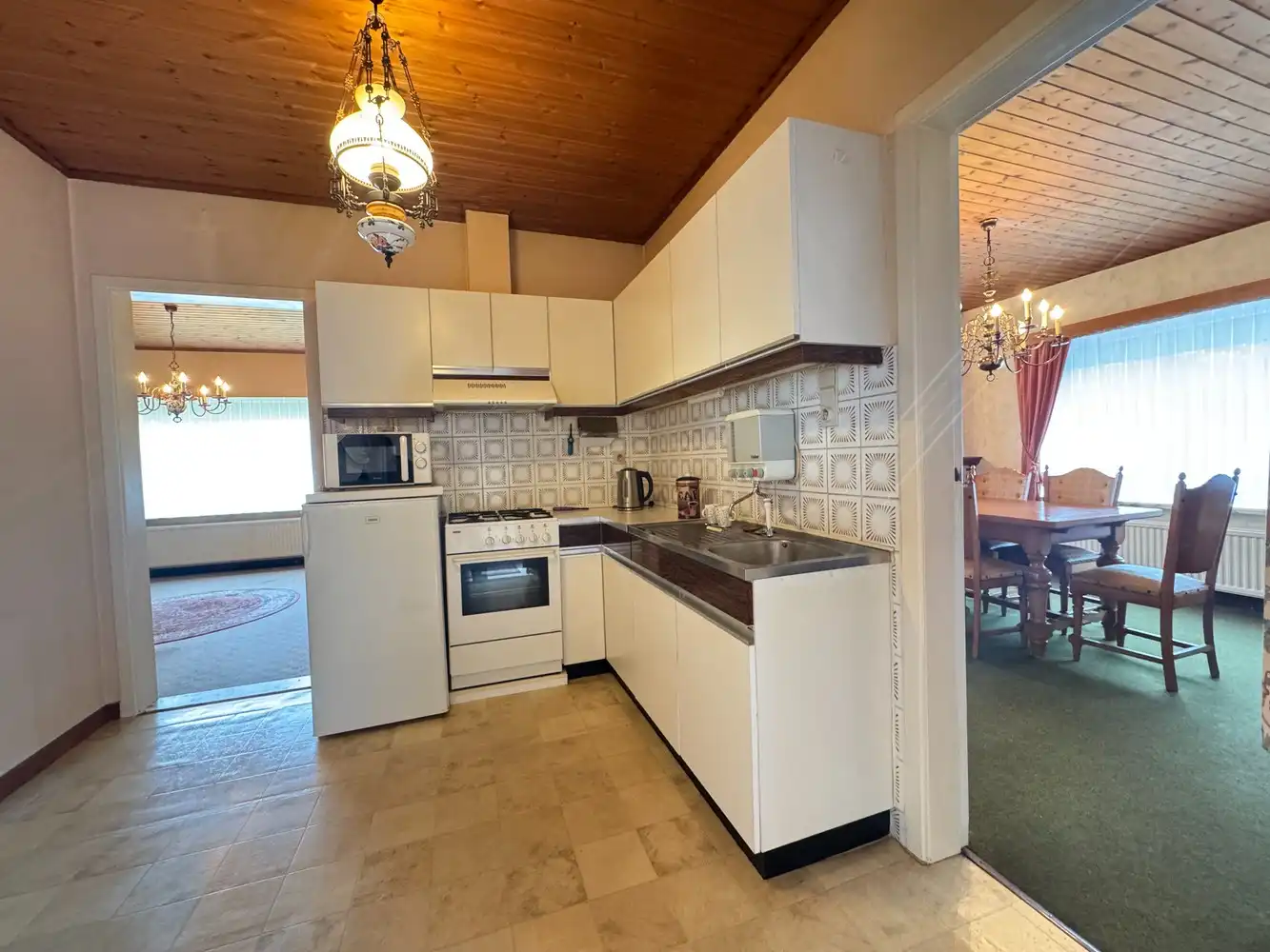 Vrijstaande woning op een mooi perceel van 9a72 in Koersel foto 2