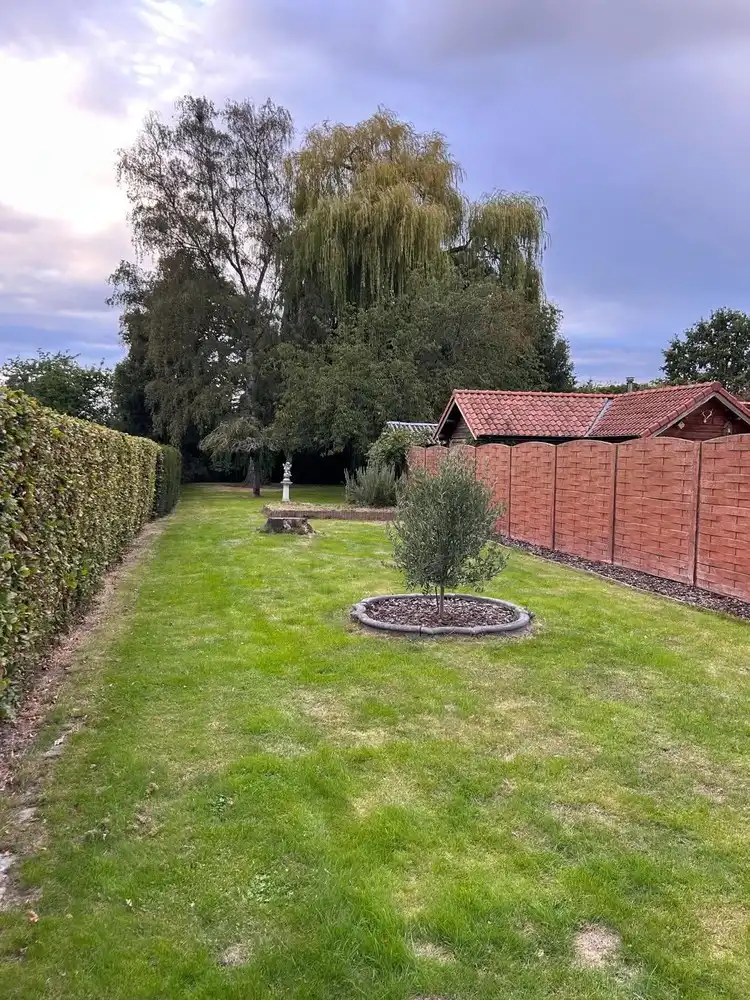 RUIME WONING 4 SLPK, GARAGE EN RUIME TUIN foto 31