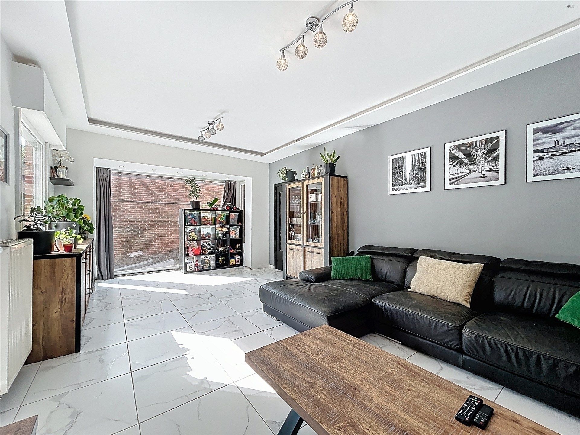 instapklare gezinswoning met 4 slaapkamers op perceel van 387m² foto 6