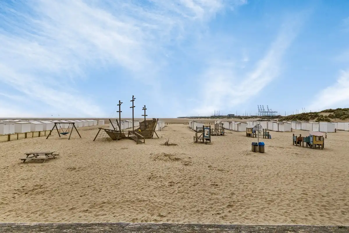 APPARTEMENT + STUDIO + HANDELSPAND te ZEEBRUGGE foto 41