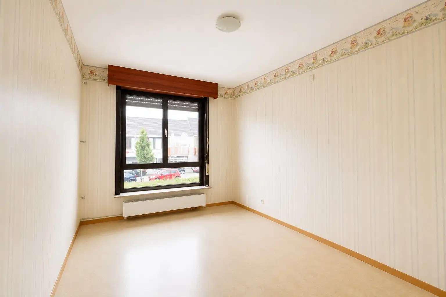 Ruime en instapklare gezinswoning in Lokeren foto 10