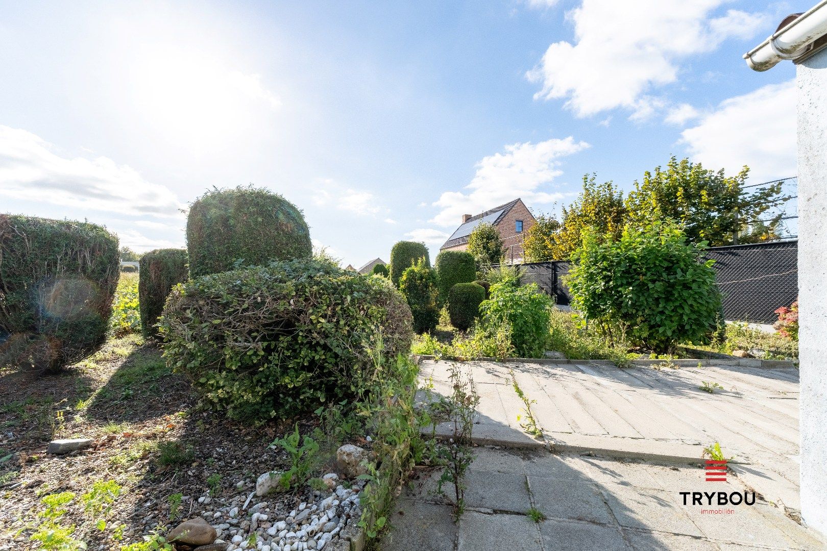 Verrassend ruime woning aan de rand van Houthulst op ruim perceel van 720m². foto 28