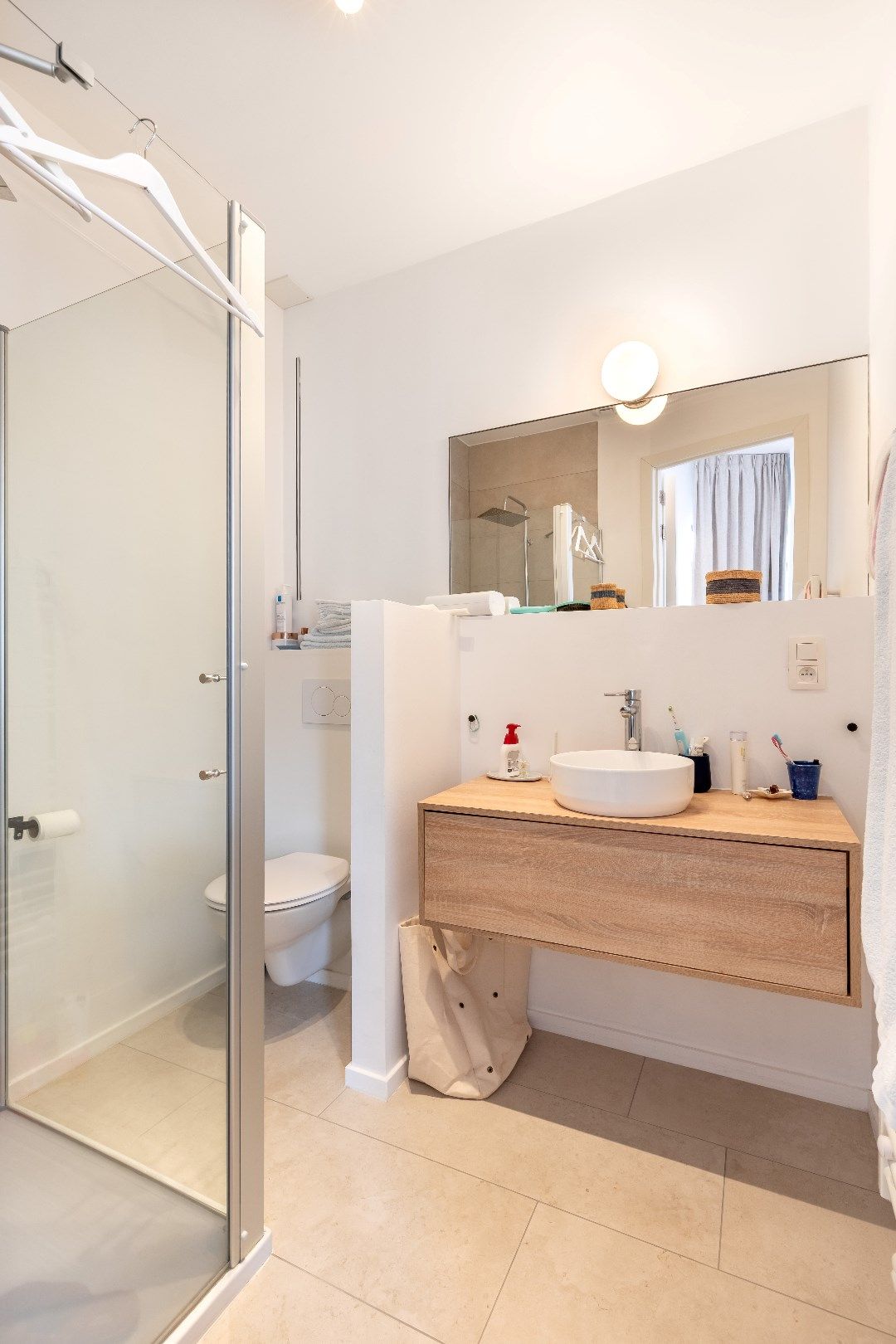 Prachtig gerenoveerde hoekwoning! foto 9