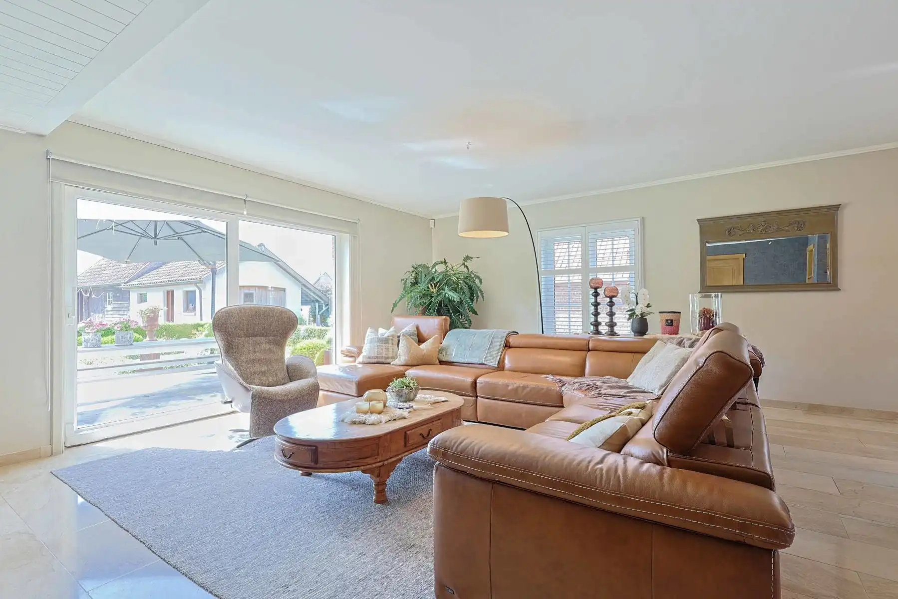 Exclusieve villa te koop - luxe, comfort en rust verzekerd. foto 6