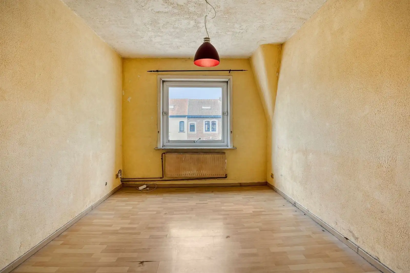 Op te frissen woning met 3 slaapkamers te Huizingen  foto 14