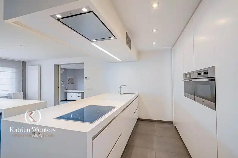 Woning met handelsruimte én enorm veel potentieel foto 7