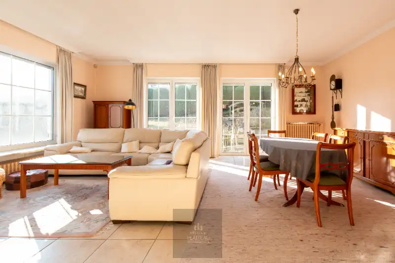 Grote villa op 1533m² gelegen centraal in de Simli-wijk te Nieuwpoort-Bad. foto 11