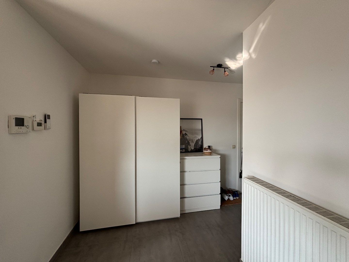 Duplex met 2 slpk + open kamer + terras, privé-carport en fietsenberging foto 3